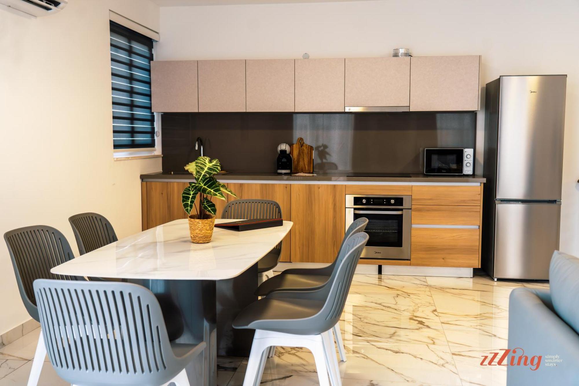 Coastal Charm Collection By Zzzing Apartment St. Paul's Bay Exterior photo