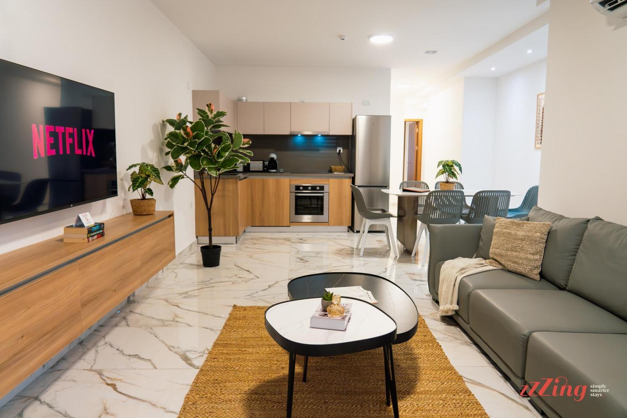 Coastal Charm Collection By Zzzing Apartment St. Paul's Bay Exterior photo
